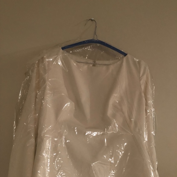 Classic Wedding/Bridal/Event White Dress - Picture 7 of 8